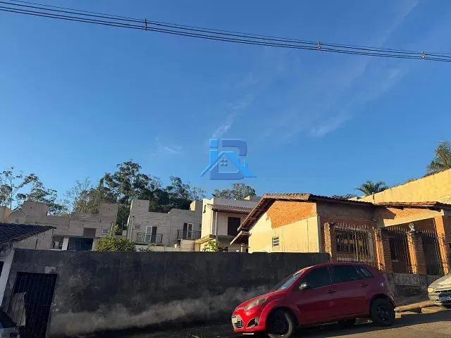 Terreno com 251m², à venda, no bairro Jardim Arizona em Itatiba