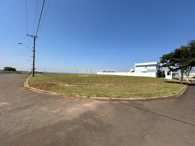 Terreno com 1082m², à venda, no bairro Condomínio Saint Charbel em Araçoiaba da Serra