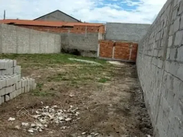 Terreno com 300m², à venda, no bairro Vila Santos em Caçapava