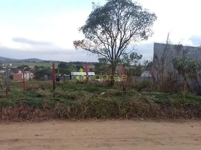 Terreno com 500m², à venda, no bairro Goiabal em Pindamonhangaba