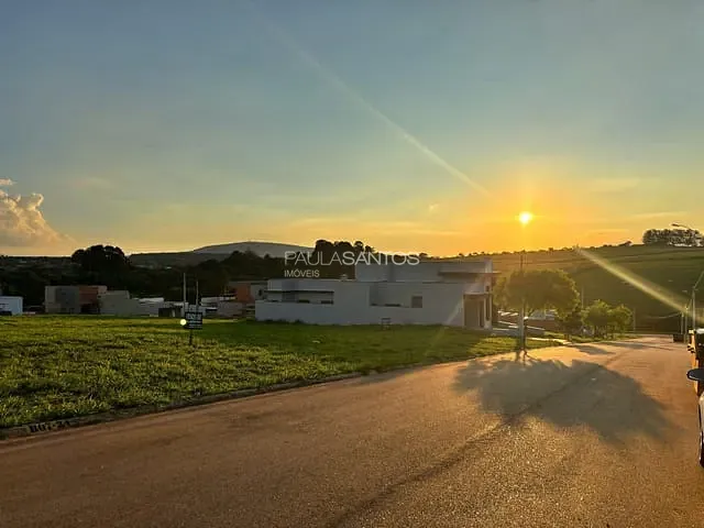 Terreno com 200m², à venda, no bairro Jardim Planalto em Sorocaba