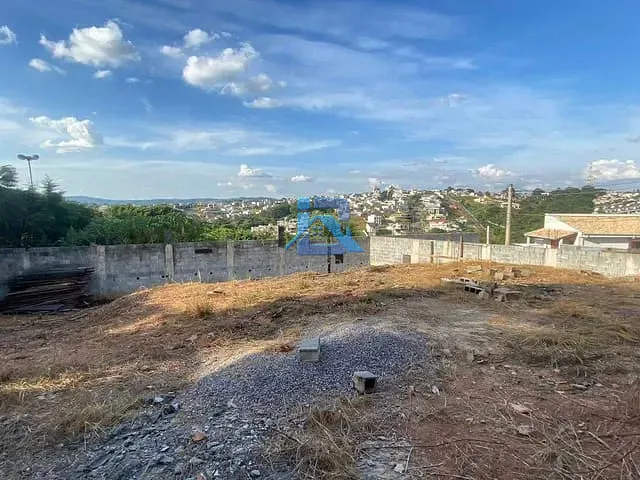 Terreno com 628m², à venda, no bairro Loteamento Quinta da Boa Vista em Itatiba