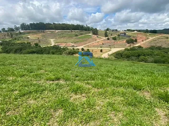 Terreno com 653m², à venda, no bairro Bairro Itapema em Itatiba