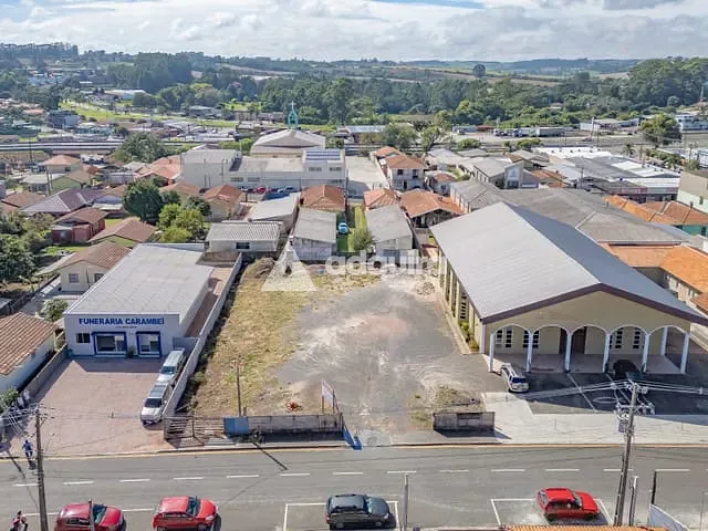 Terreno com 1000m², para alugar, no bairro Centro em Carambeí