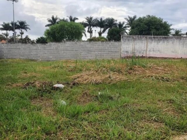Terreno com 482m², à venda, no bairro Residencial Pasin em Pindamonhangaba