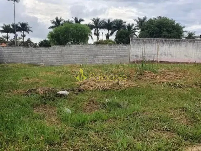 Terreno com 482m², à venda, no bairro Residencial Pasin em Pindamonhangaba