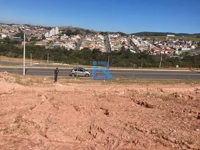 Terreno com 251m², à venda, no bairro Residencial Reserva Bellano (Calipal A) em Itatiba