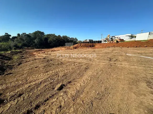 Terreno com 1839m², à venda, no bairro salto em Salto de Pirapora