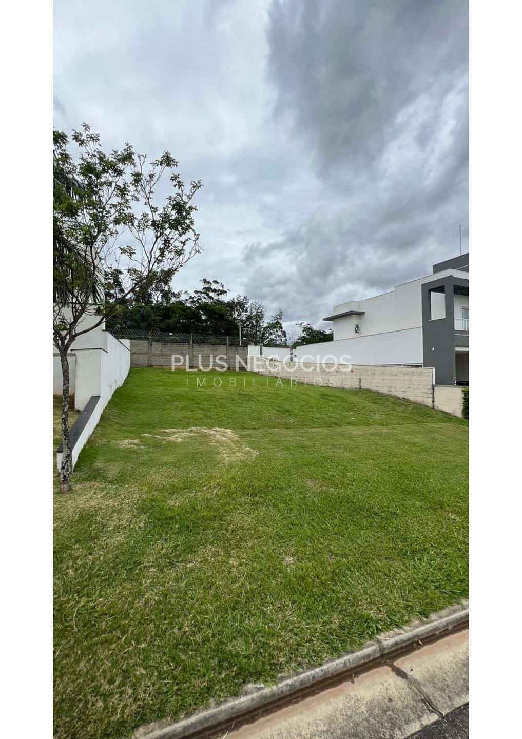 Terreno à venda, 10m² - Foto 2