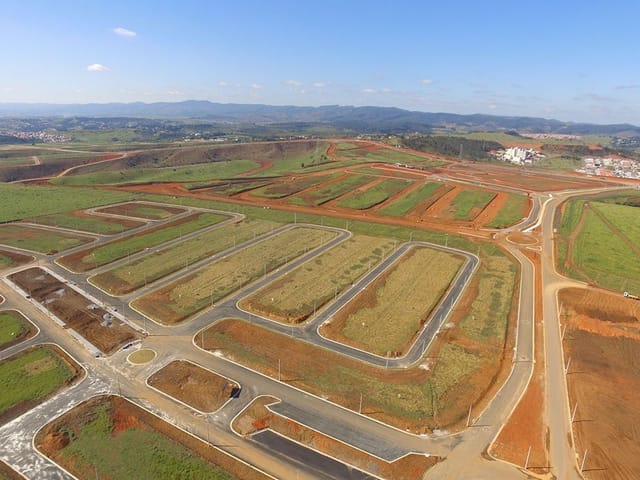 Terreno com 358m², à venda, no bairro Urbanova em São José dos Campos