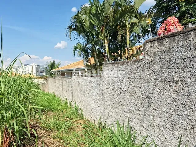 Terreno com 666m², à venda, no bairro Parque São Quirino em Campinas