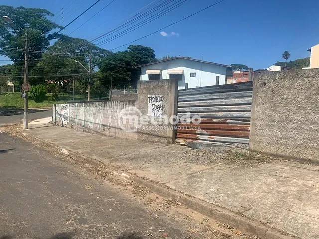 Terreno com 570m², à venda, no bairro Parque São Quirino em Campinas