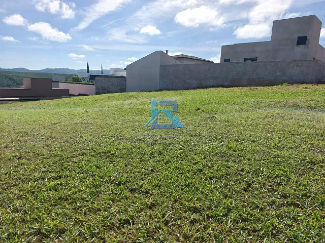 Terreno com 590m², à venda, no bairro Residencial 7 Lagos em Itatiba