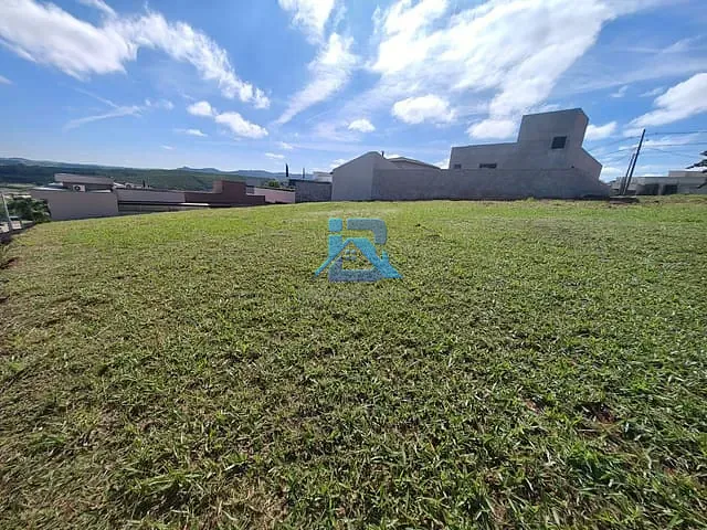 Terreno com 590m², à venda, no bairro Residencial 7 Lagos em Itatiba