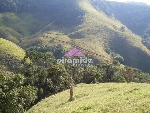 Terreno com 121000m², à venda, no bairro São Francisco Xavier em São José dos Campos