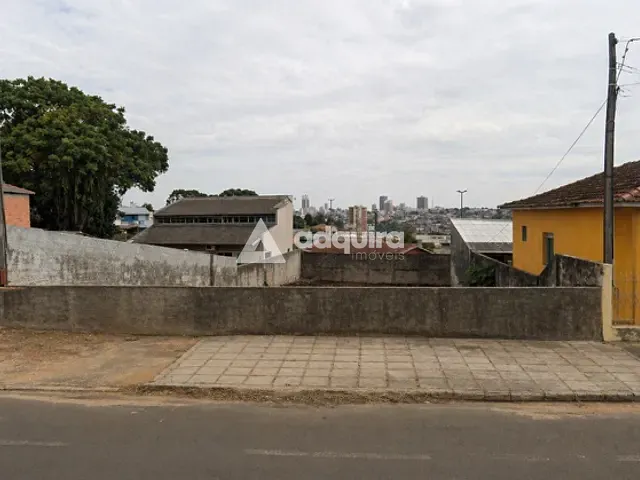 Terreno com 455m², à venda, no bairro Uvaranas em Ponta Grossa