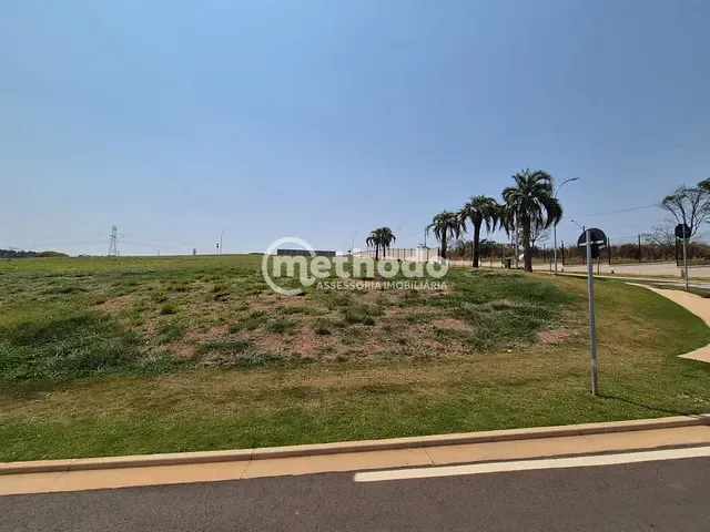 Terreno com 545m², à venda, no bairro Sousas em Campinas