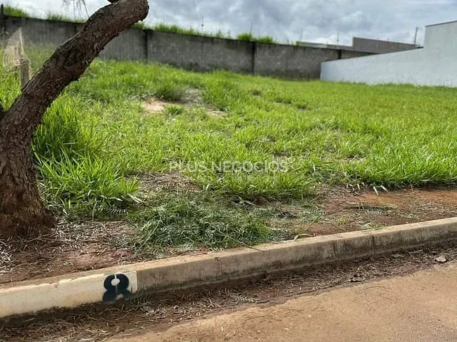 Terreno com 154m², à venda, no bairro Jardim Novo Horizonte em Sorocaba