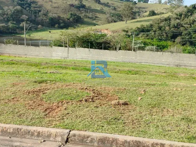 Terreno com 454m², à venda, no bairro Bairro Itapema em Itatiba