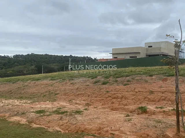 Terreno com 300m², à venda, no bairro Itapeva em Votorantim