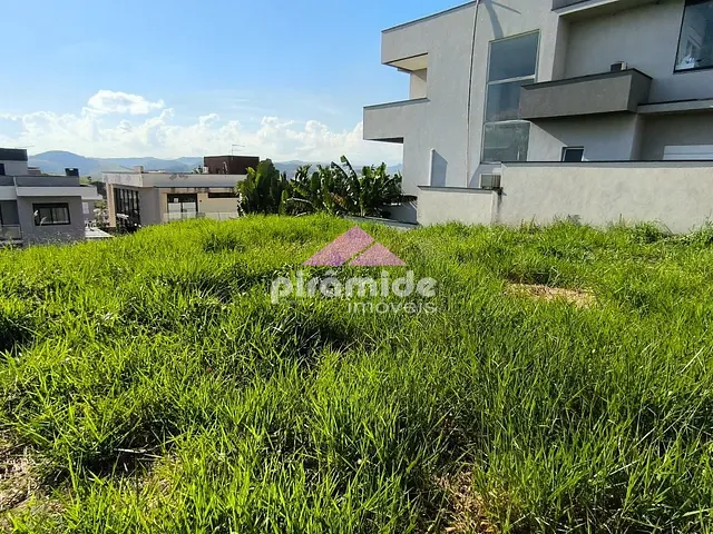 Terreno com 450m², à venda, no bairro Urbanova em São José dos Campos