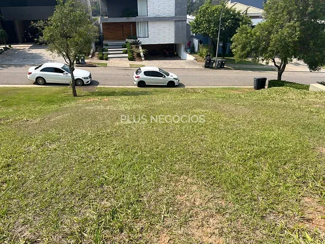 Terreno com 412m², à venda, no bairro Alphaville Nova Esplanada em Votorantim