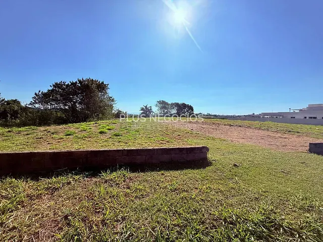 Terreno com 1018m², à venda, no bairro Chácaras Residenciais Santa Maria em Votorantim