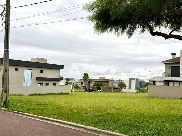 Terreno com 622m², à venda, no bairro Jardim Carvalho em Ponta Grossa