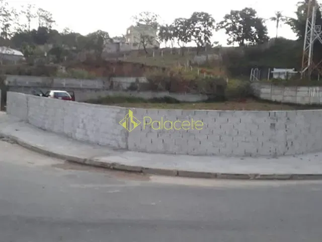 Terreno com 550m², à venda, no bairro Jardim Santa Tereza em Taubaté