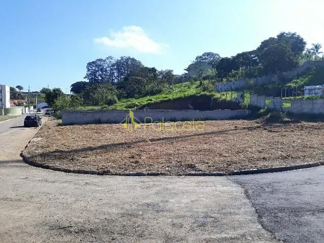 Terreno com 550m², à venda, no bairro Jardim Santa Tereza em Taubaté