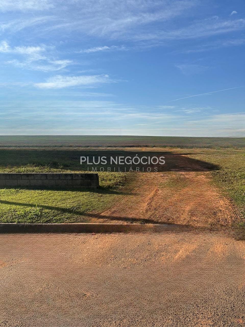 Terreno à venda, 10m² - Foto 2