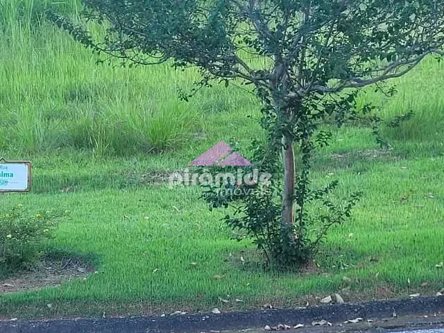 Terreno com 1381m², à venda, no bairro Jaraguazinho em Caraguatatuba