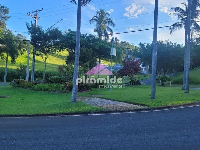 Terreno com 1381m², à venda, no bairro Jaraguazinho em Caraguatatuba