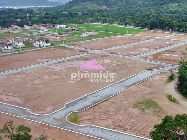 Terreno com 360m², à venda, no bairro Paraty em Paraty