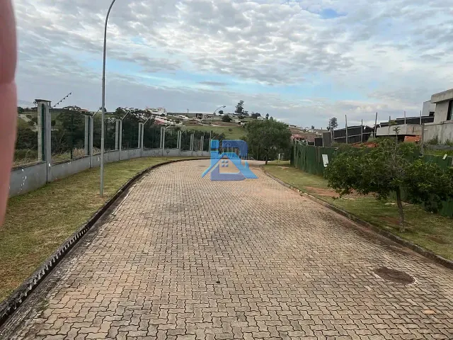 Terreno com 680m², à venda, no bairro Bairro Itapema em Itatiba