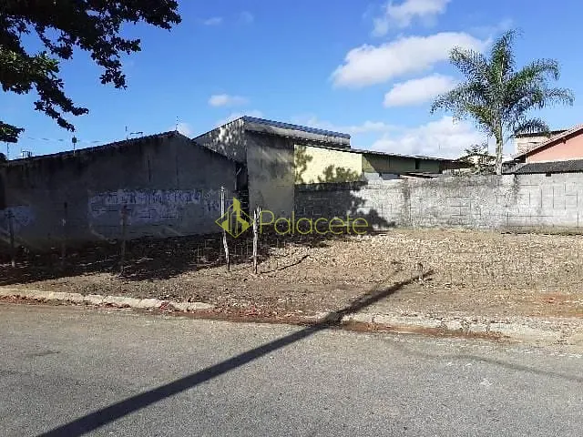 Terreno com 290m², à venda, no bairro Chácara Galega em Pindamonhangaba