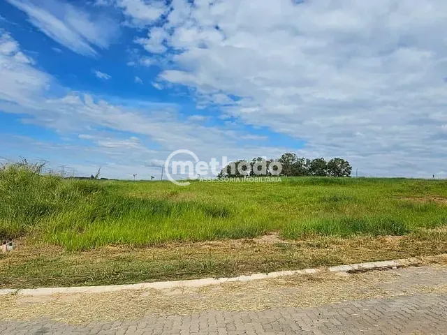 Terreno com 639m², à venda, no bairro Vila Sônia (Sousas) em Campinas