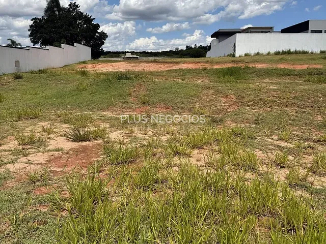 Terreno com 1000m², à venda, no bairro Parque Ecoresidencial Fazenda Jequitibá em Sorocaba