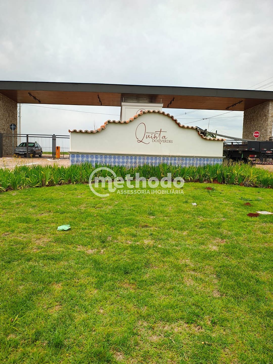 Terreno, 305 m² - Foto 1