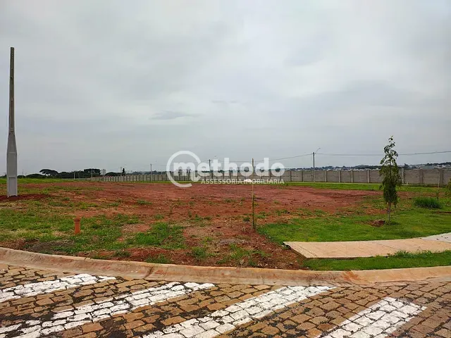 Terreno com 305m², à venda, no bairro Parque Brasil 500 em Paulínia