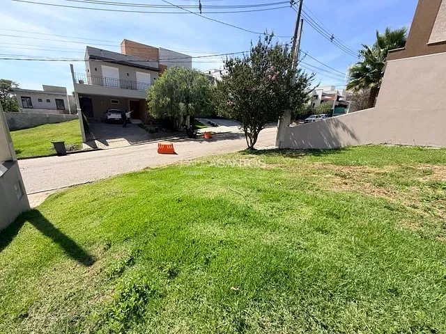 Terreno com 300m², à venda, no bairro Brigadeiro Tobias em Sorocaba