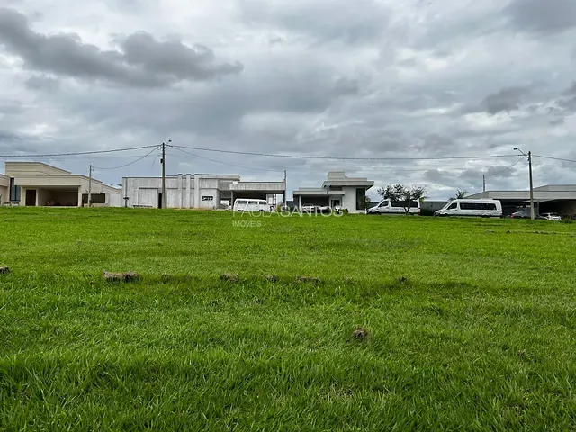Terreno com 1000m², à venda, no bairro Bairro Lago Azul em Araçoiaba da Serra