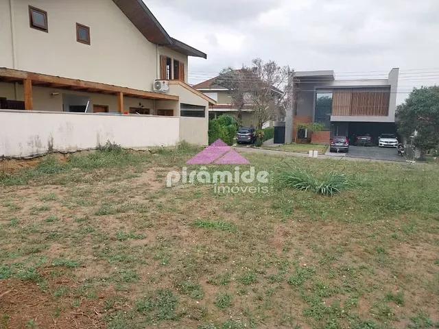 Terreno com 350m², à venda, no bairro Loteamento Villa Branca em Jacareí