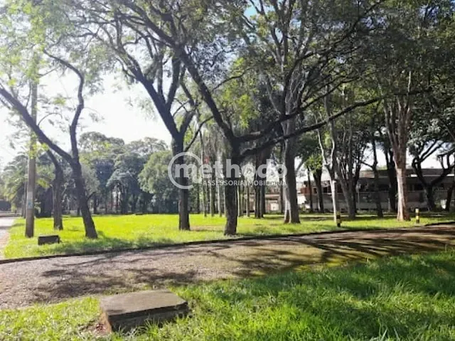 Terreno com 570m², à venda, no bairro Parque das Universidades em Campinas