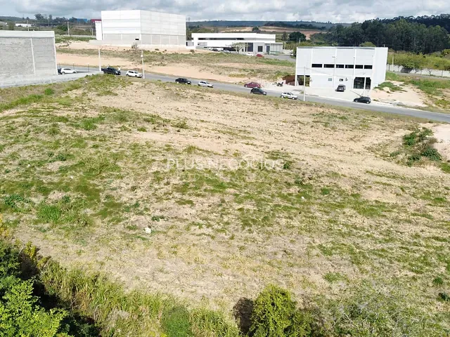 Terreno com 1690m², à venda, no bairro Itapeva em Votorantim