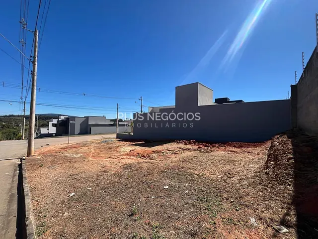 Terreno com 181m², à venda, no bairro Jardim Residencial Villagio Ipanema I em Sorocaba