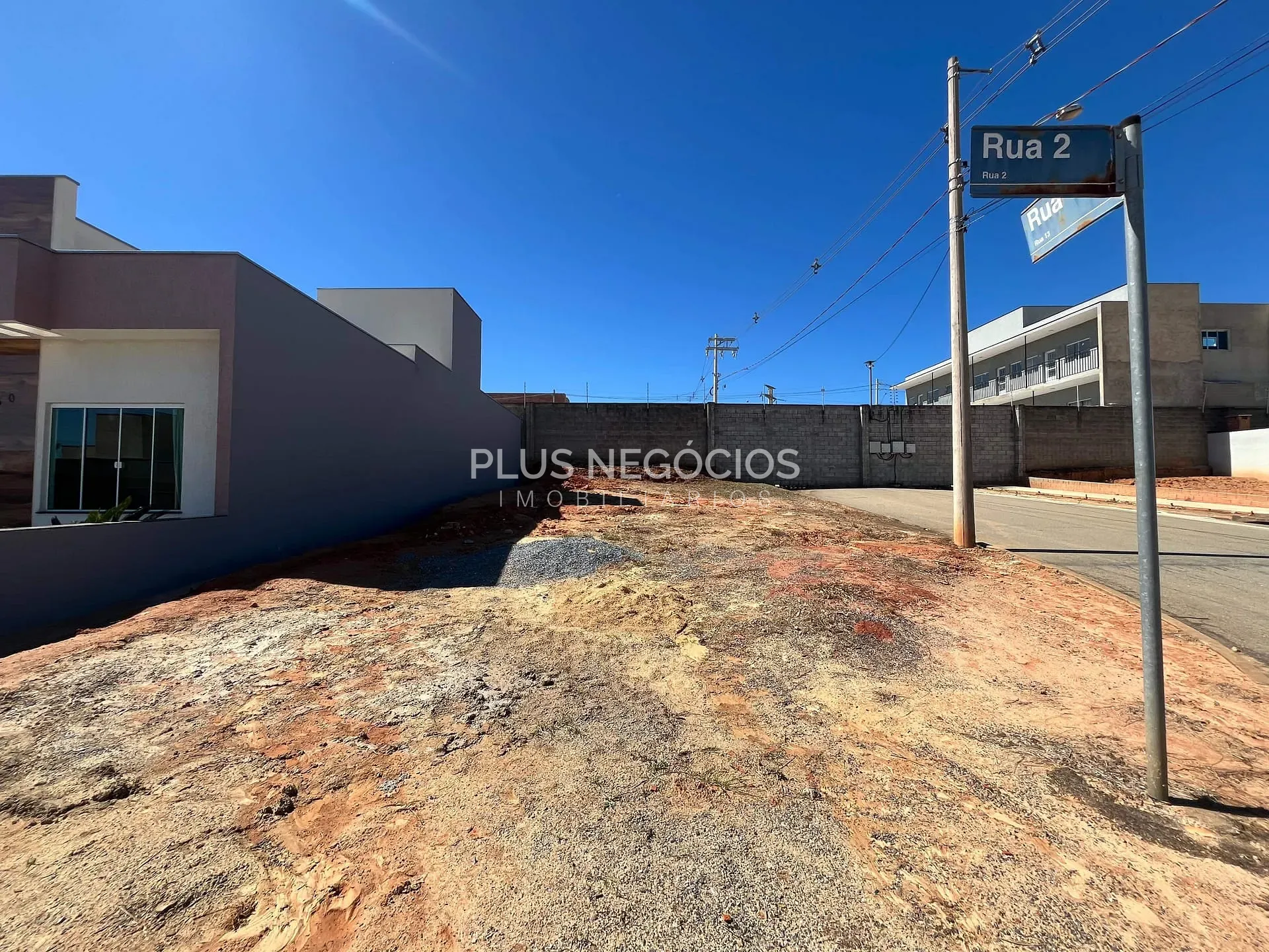 Terreno, 180 m² - Foto 1