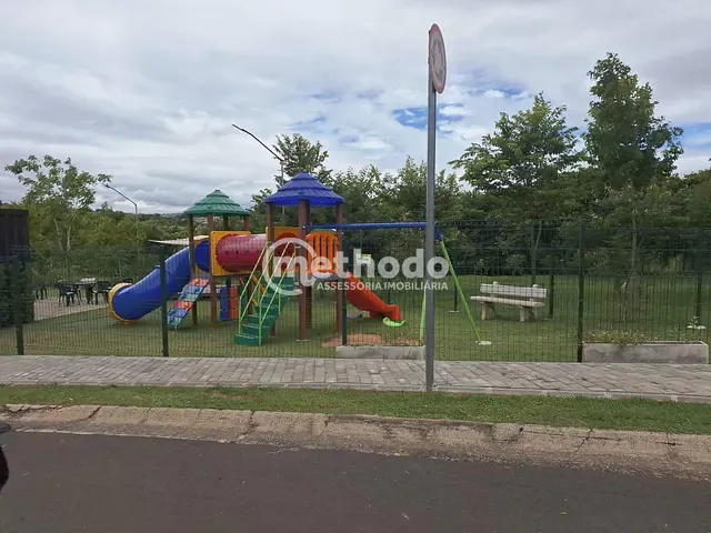 Terreno com 322m², à venda, no bairro Jardim São Marcos em Valinhos