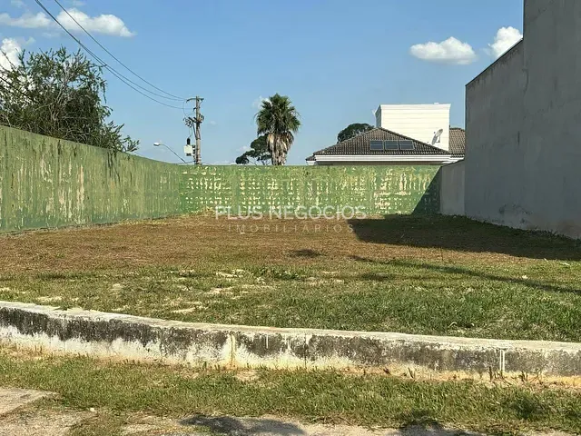 Terreno com 311m², à venda, no bairro Aparecidinha em Sorocaba