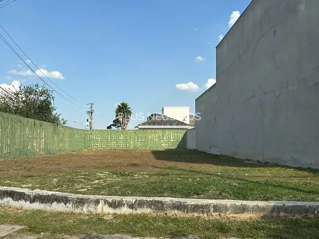 Terreno com 311m², à venda, no bairro Aparecidinha em Sorocaba